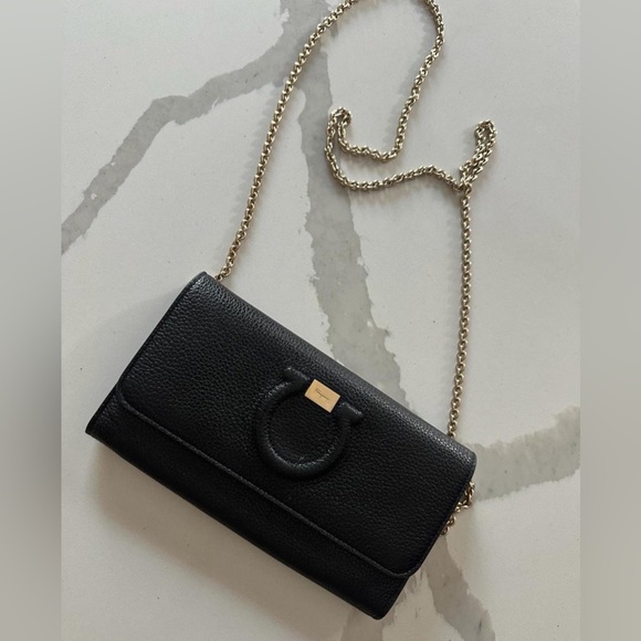SOLD!! Ferragamo Gancio City Leather Mini Bag - Picture 1 of 5
